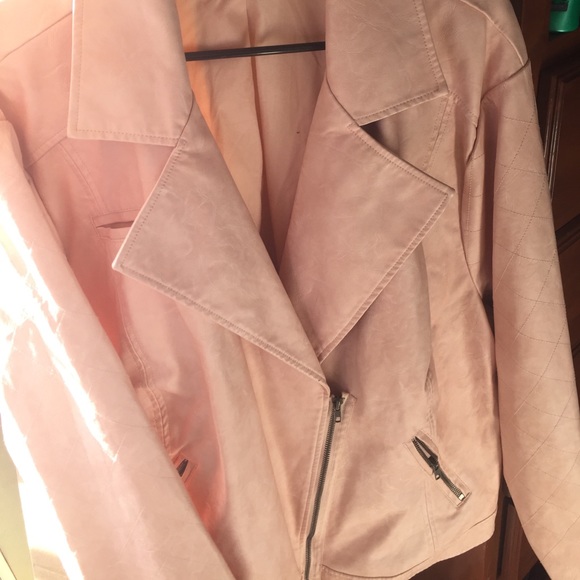 SOLD - Picture 2 of 7